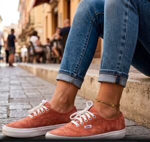 Vans Authentic Rust Suede Sneakers Women's Size 7 White Laces EUC